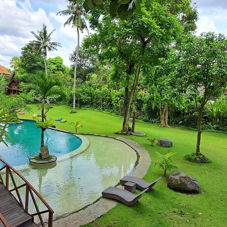 Green Tree House Villa Ubud Buitenkant foto