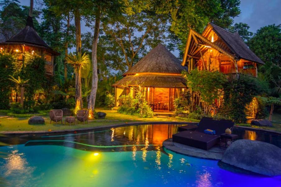 Green Tree House Villa Ubud Buitenkant foto